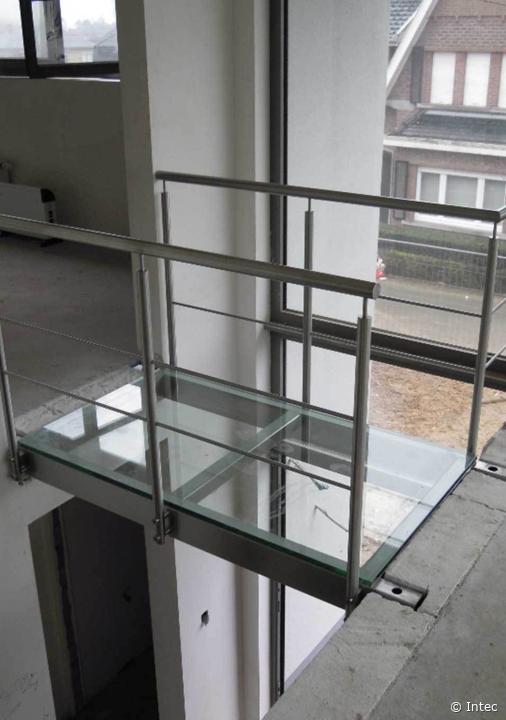 Walkways - Glass walkways